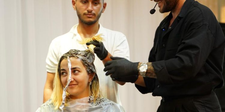 Mustafa Batur’dan Tüm Dünyaya Master Class Şöleni