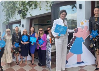 UNICEF İÇİN BULUŞTULAR