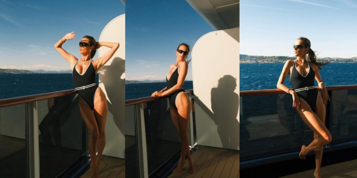 ÜNLÜ MODEL ST.TROPEZ DE