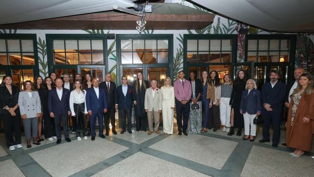 FİLENİN SULTANLARI’NA KOÇ GİBİ DESTEK